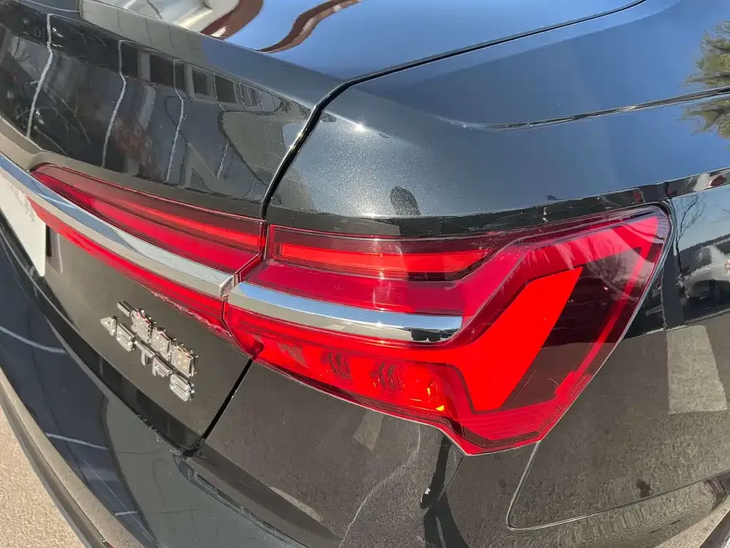Audi A6L 2022 из CN, фото 10