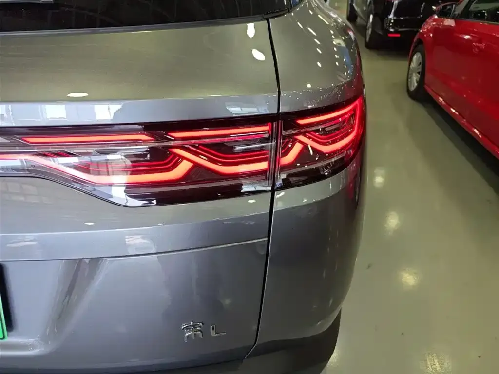 BYD L DM-i 2025 из CN, фото 7