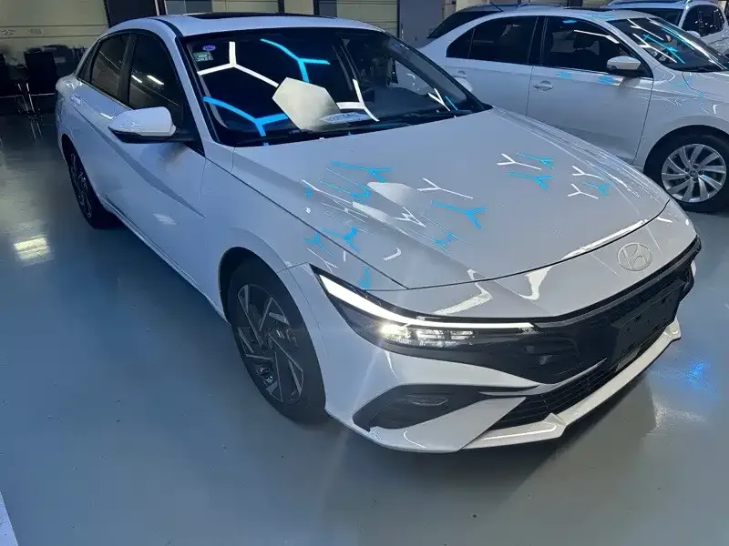 Hyundai Elantra 2025 из CN, фото 3