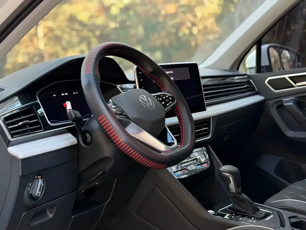 Volkswagen Tiguan L New Energy 2022 из CN, фото 6