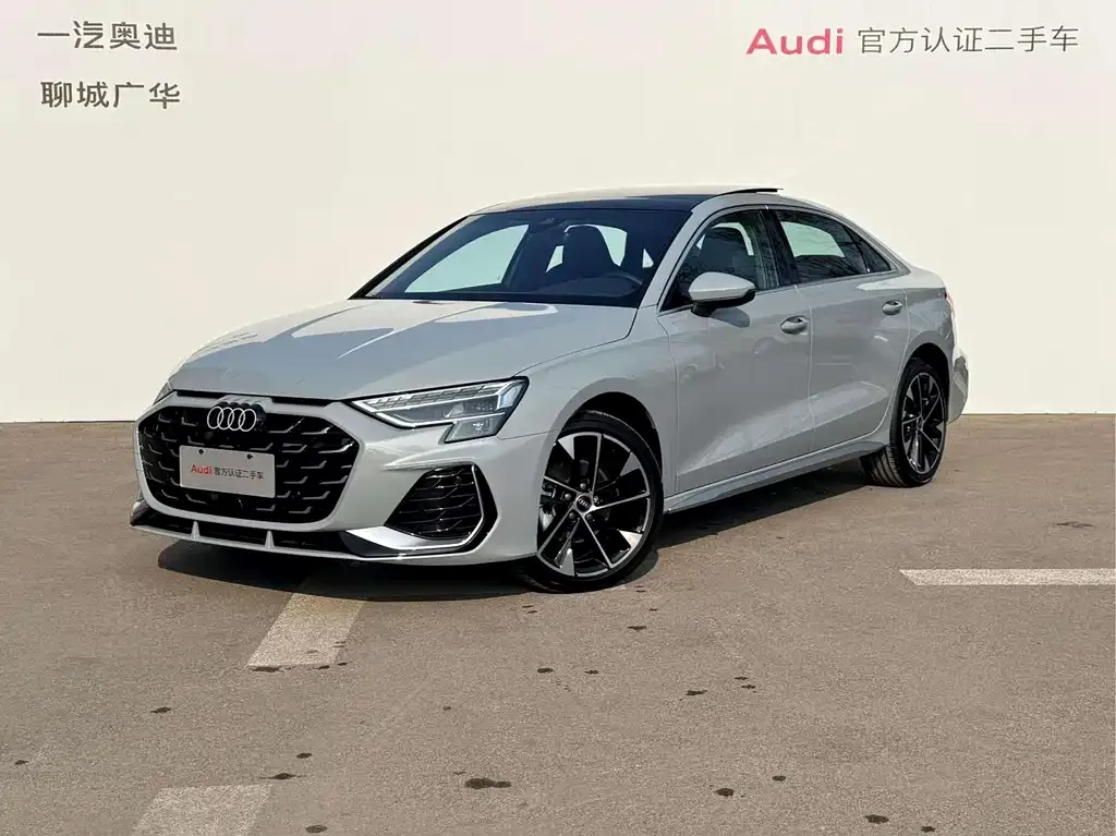 Audi A3 2024 из CN, фото 1