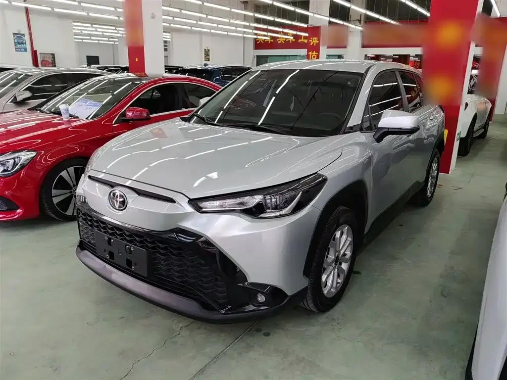 Toyota Frontlander 2023 из CN, фото 6
