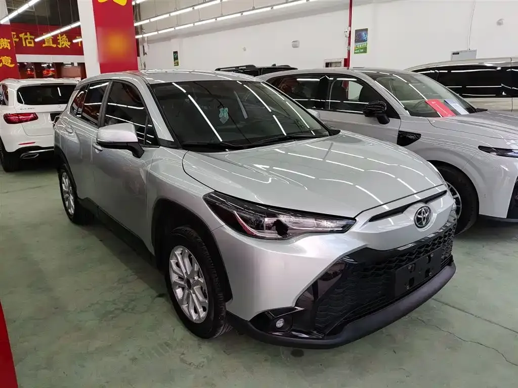 Toyota Frontlander 2023 из CN, фото 10