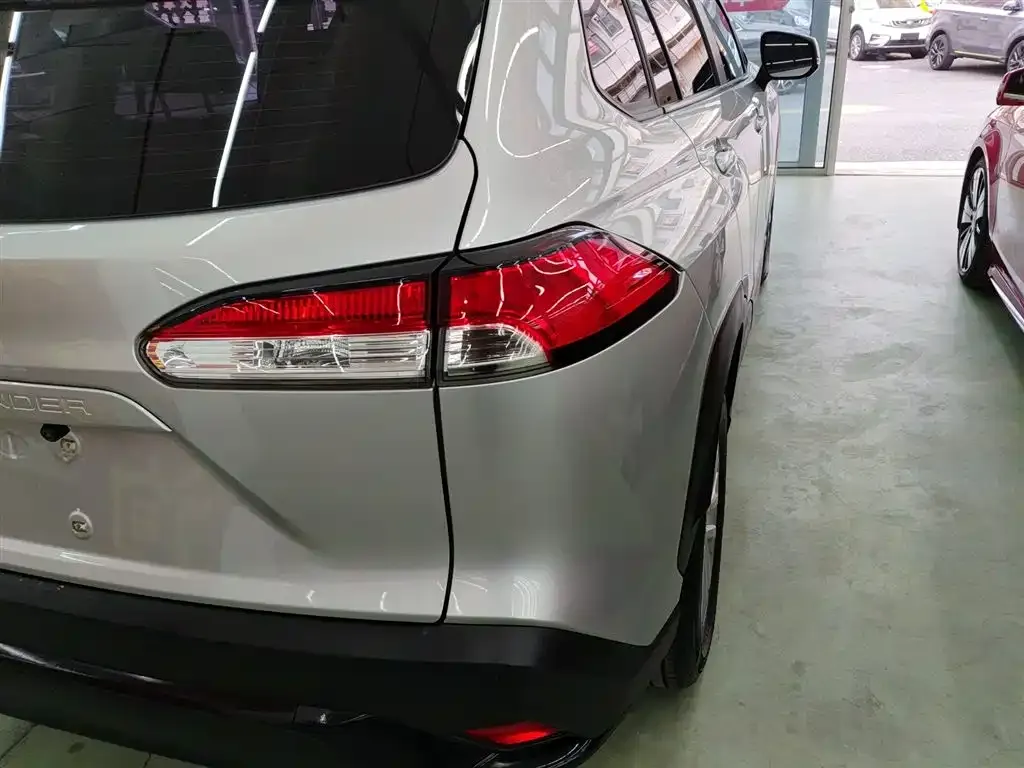 Toyota Frontlander 2023 из CN, фото 5