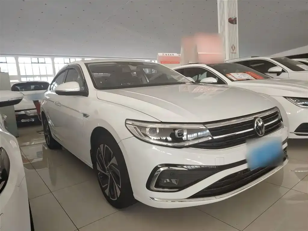 Volkswagen Bora 2023 из CN, фото 6