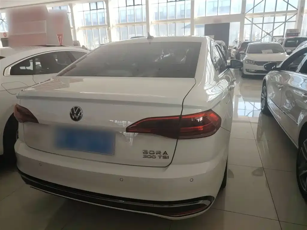 Volkswagen Bora 2023 из CN, фото 3
