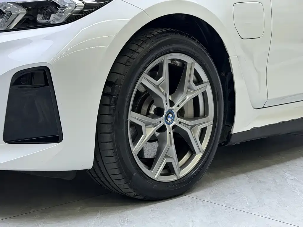 BMW i3 2023 из CN, фото 7