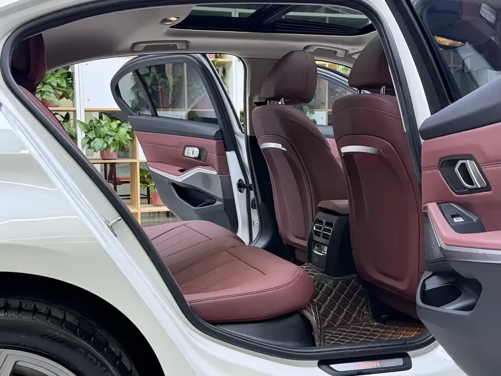 BMW i3 2023 из CN, фото 9