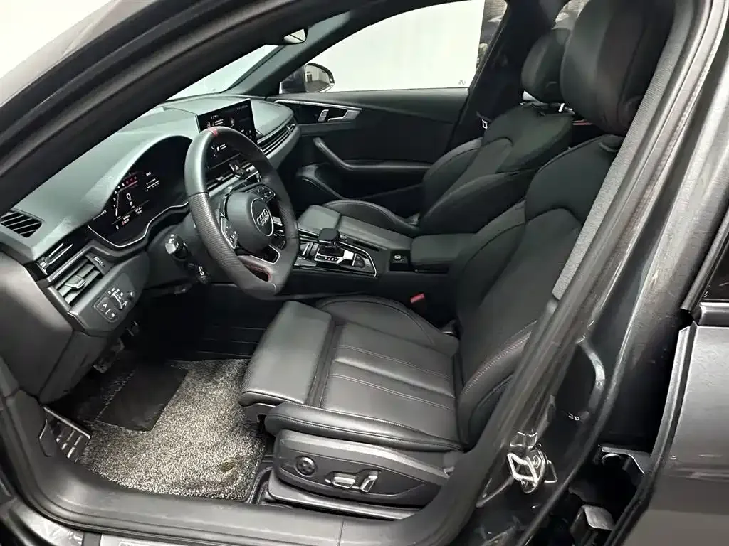 Audi A4L 2025 из CN, фото 9
