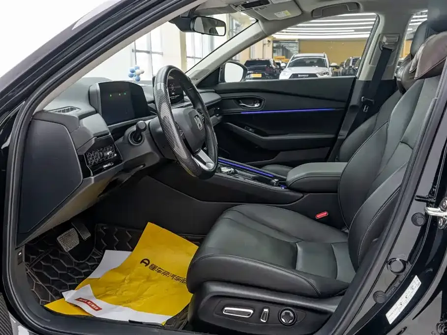 Honda Accord 2023 из CN, фото 6