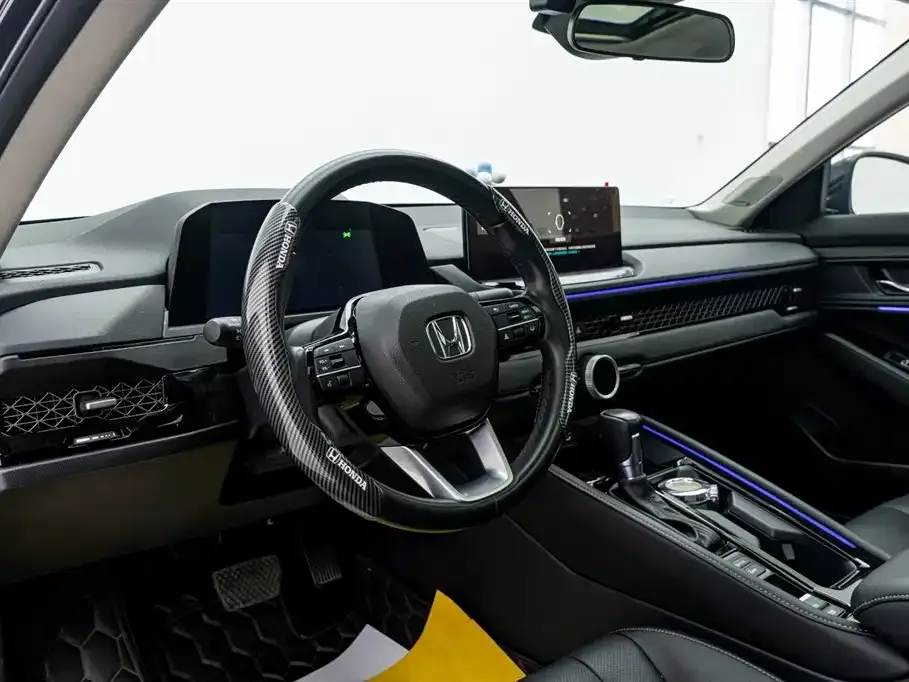 Honda Accord 2023 из CN, фото 10