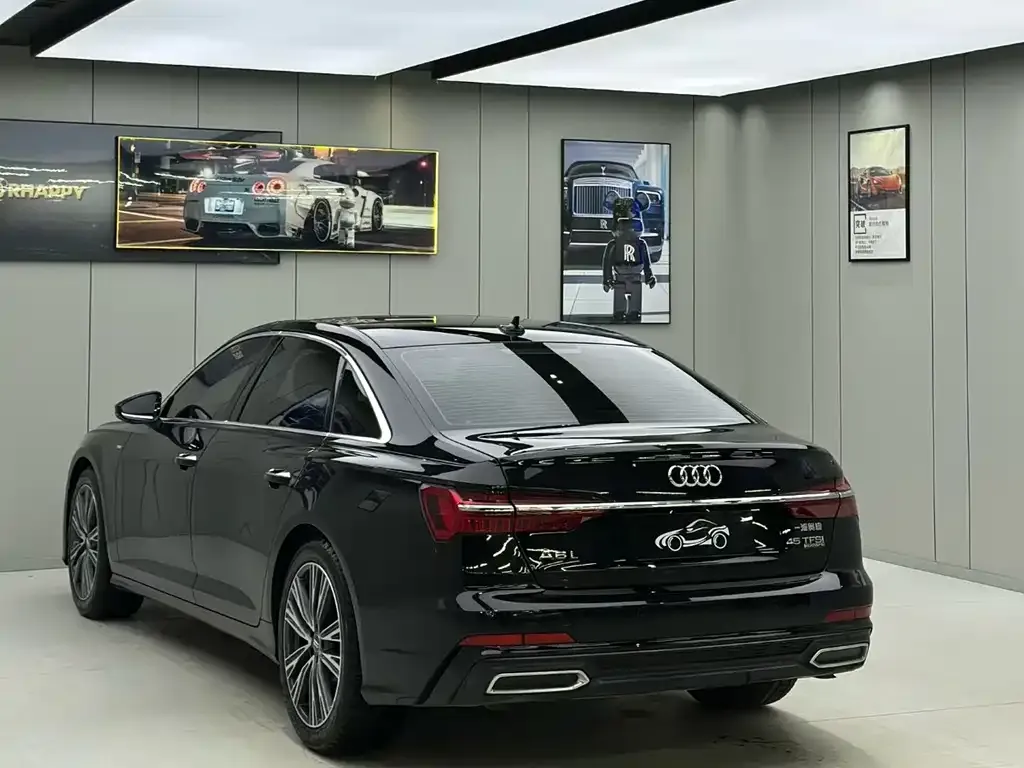 Audi A6L 2021 из CN, фото 8
