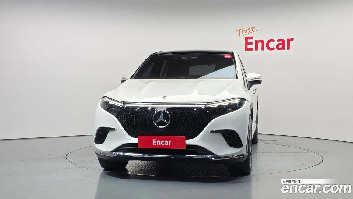 Mercedes-Benz EQS 2023 из KR, фото 2
