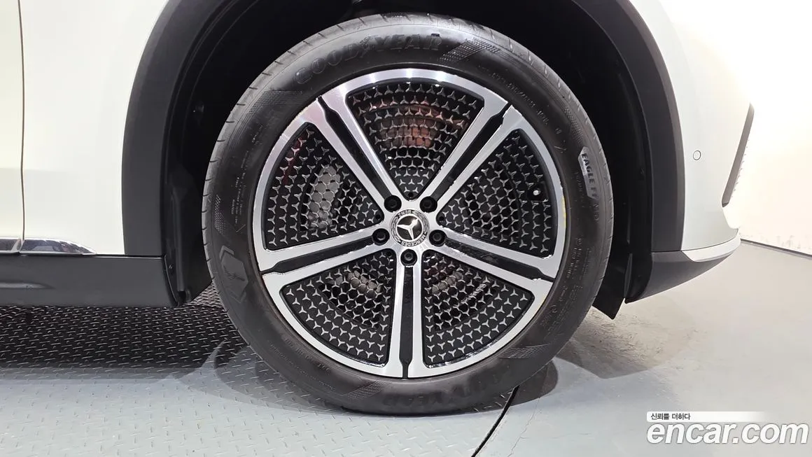 Mercedes-Benz EQS 2023 из KR, фото 7
