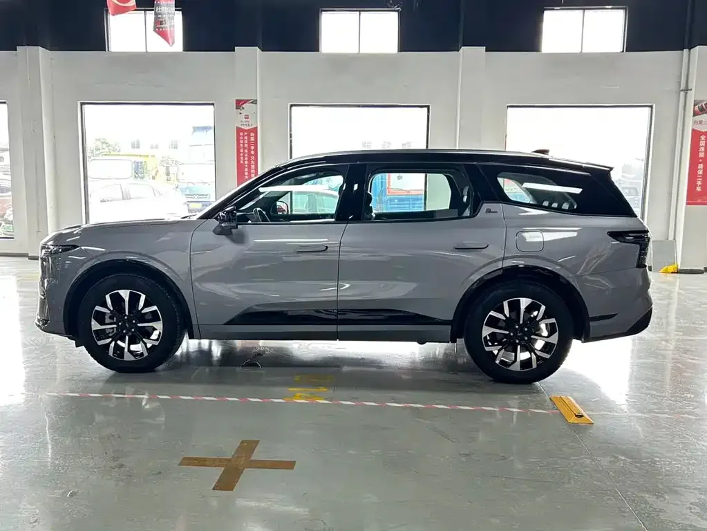 Ford Edge 2024 из CN, фото 2