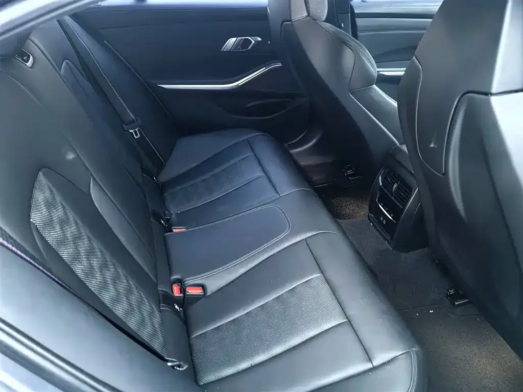 BMW M3 2024 из CN, фото 10