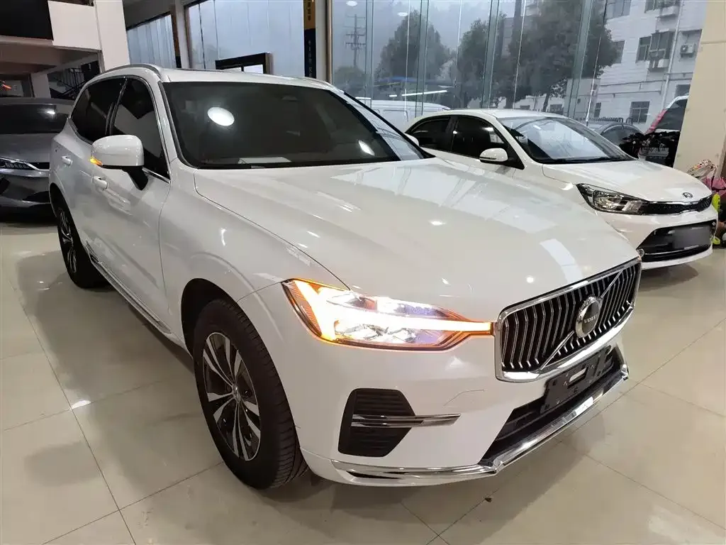 Volvo XC60 2024 из CN, фото 9