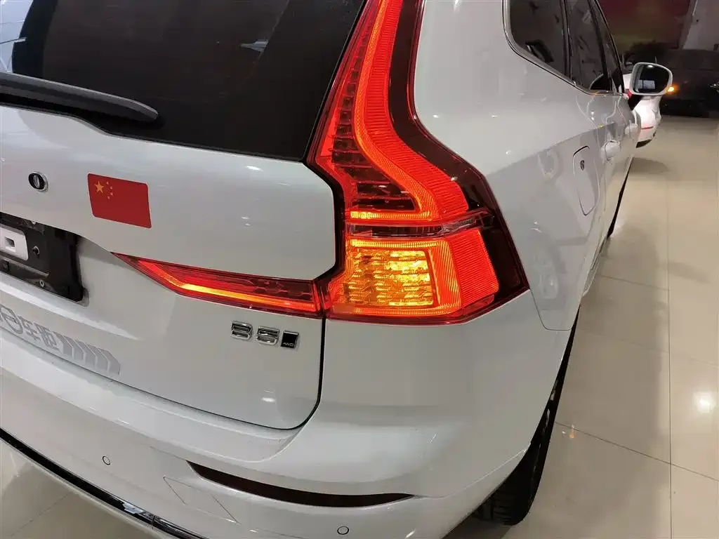 Volvo XC60 2024 из CN, фото 5