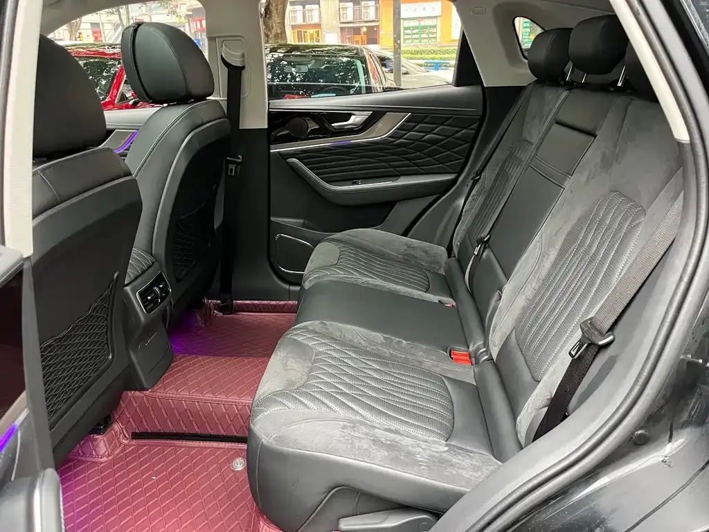 Hongqi HS5 2022 из CN, фото 3