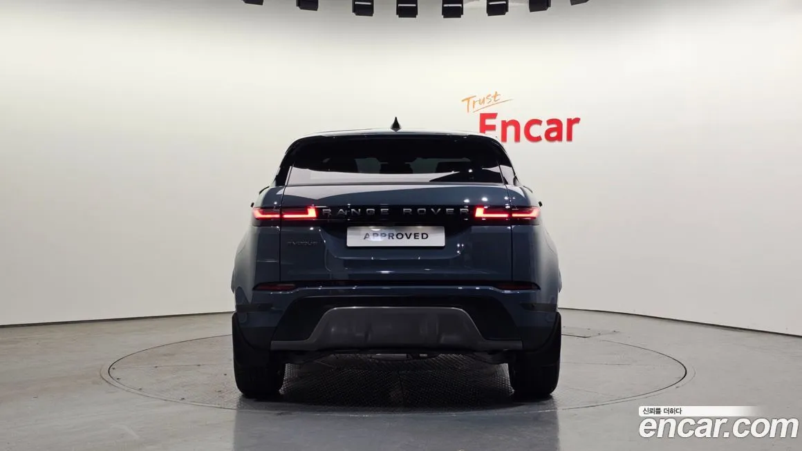 Land Rover Range Rover Evoque 2025 из KR, фото 3