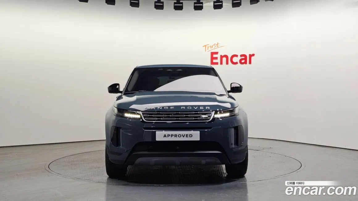 Land Rover Range Rover Evoque 2025 из KR, фото 2