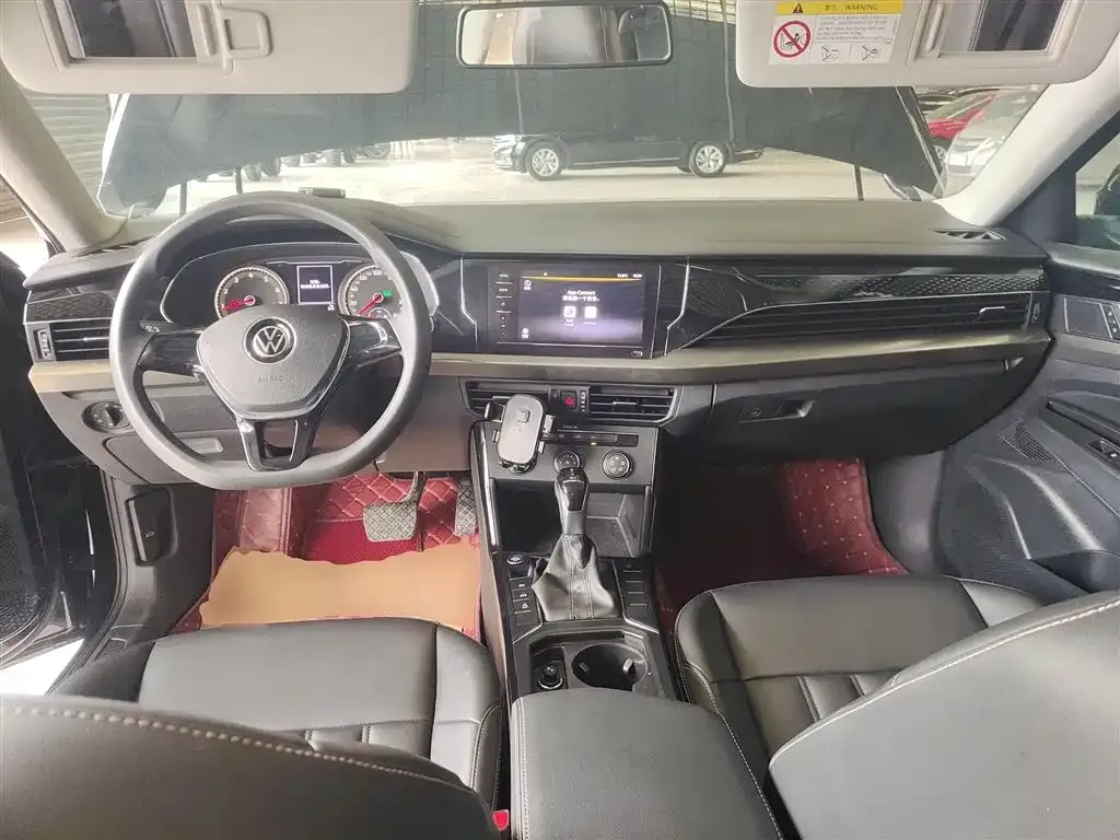 Volkswagen Passat 2023 из CN, фото 10