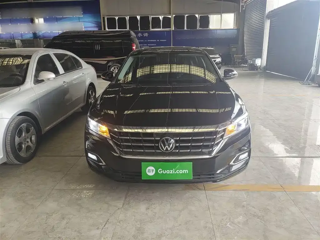 Volkswagen Passat 2023 из CN, фото 3