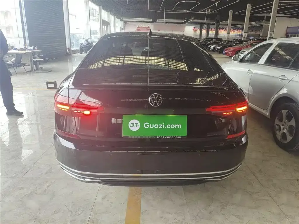 Volkswagen Passat 2023 из CN, фото 6