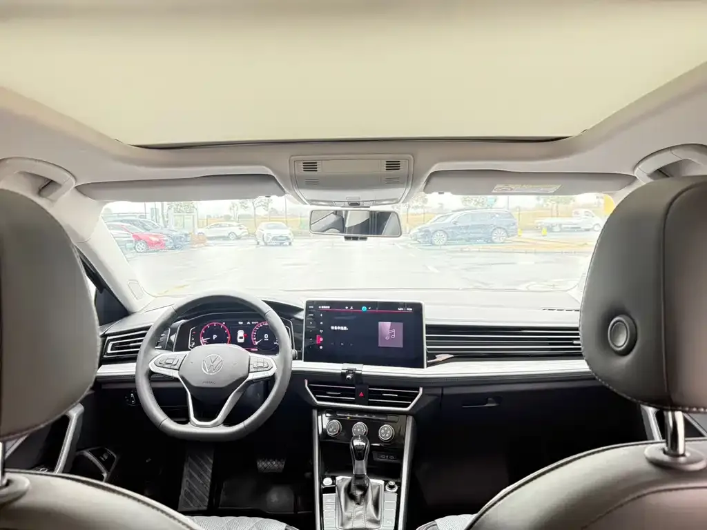 Volkswagen Sagitar 2025 из CN, фото 2