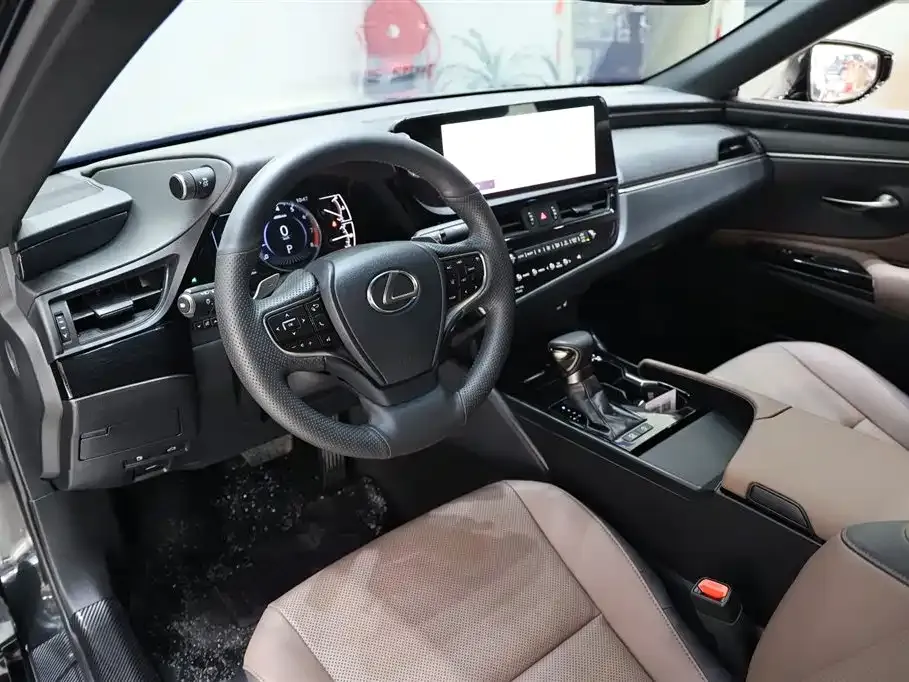 Lexus ES 2024 из CN, фото 5