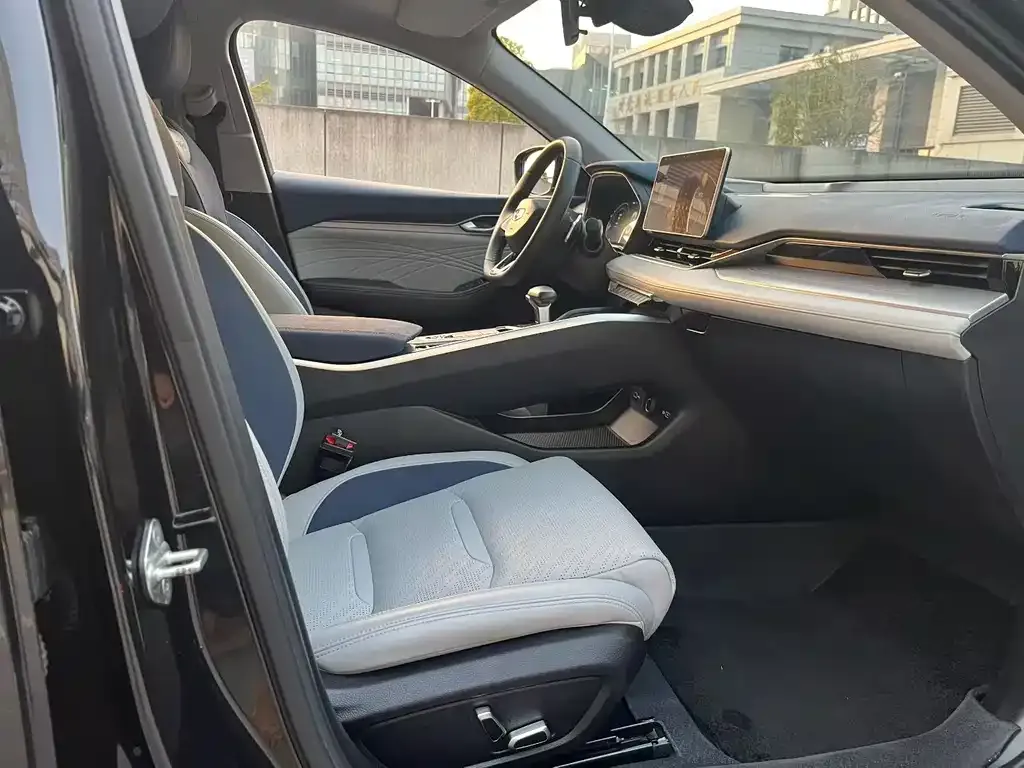 Geely Xingrui 2022 из CN, фото 4