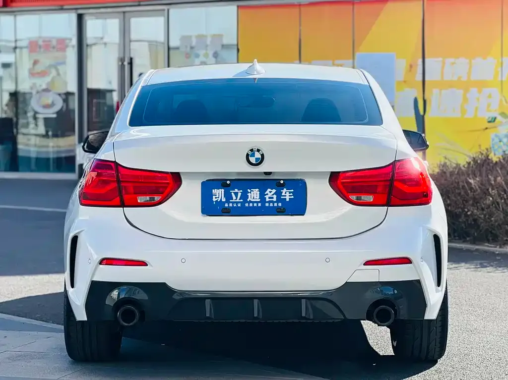 BMW 1 Series 2021 из CN, фото 6