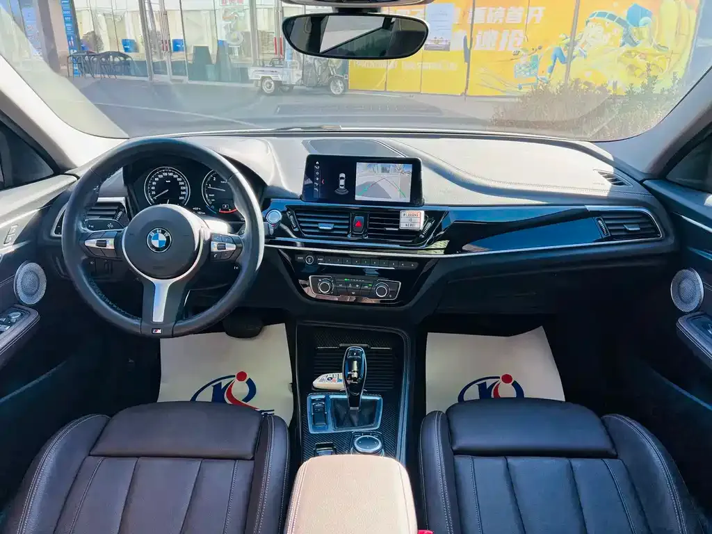 BMW 1 Series 2021 из CN, фото 2