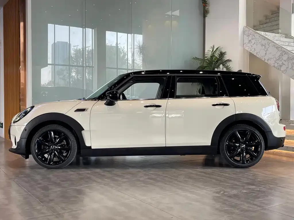 MINI Clubman 2022 из CN, фото 6