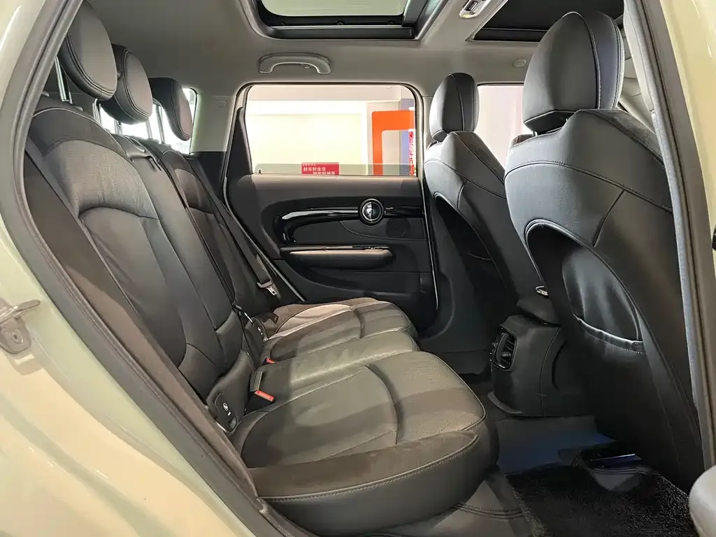 MINI Clubman 2022 из CN, фото 4