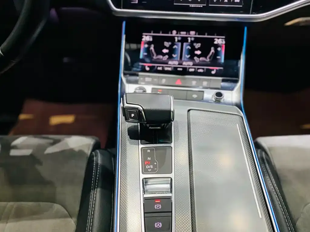 Audi A6L 2022 из CN, фото 7