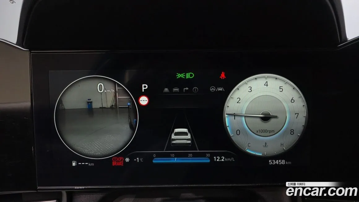 Hyundai AVANTE 2024 из KR, фото 2