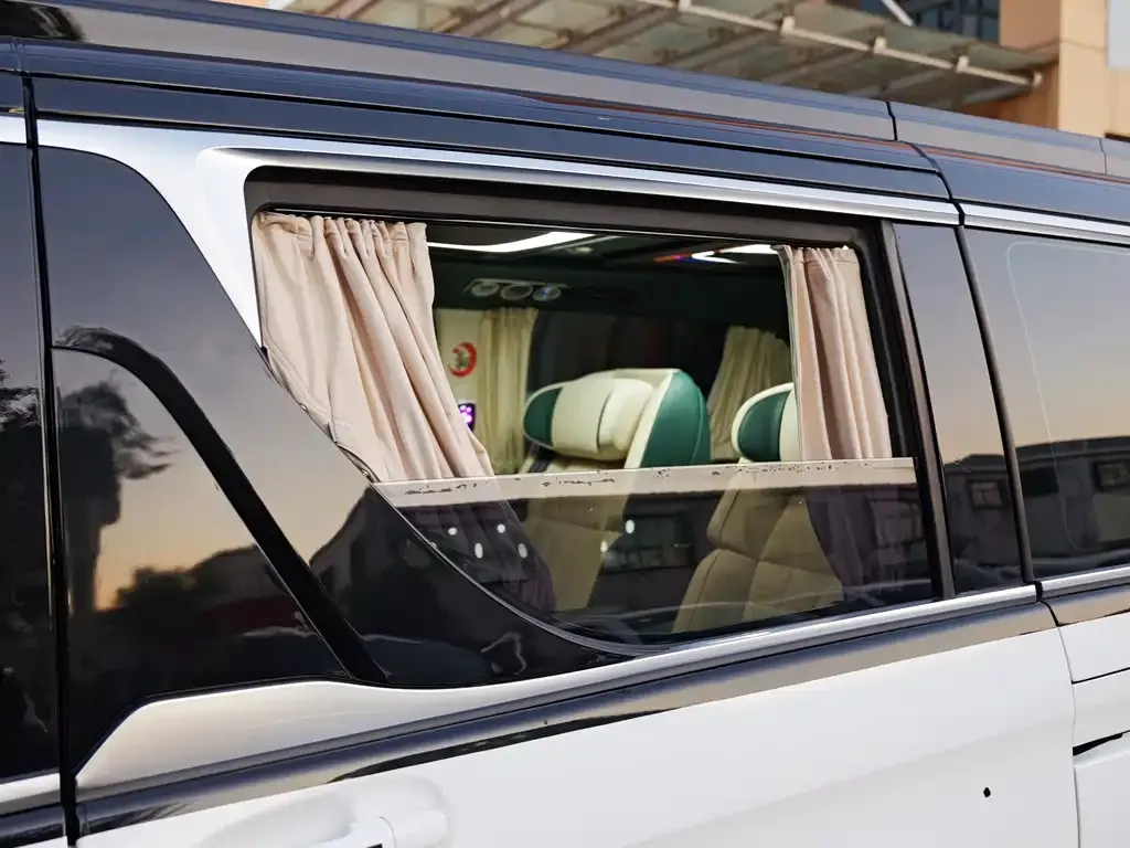 Mercedes-Benz Vito 2022 из CN, фото 8