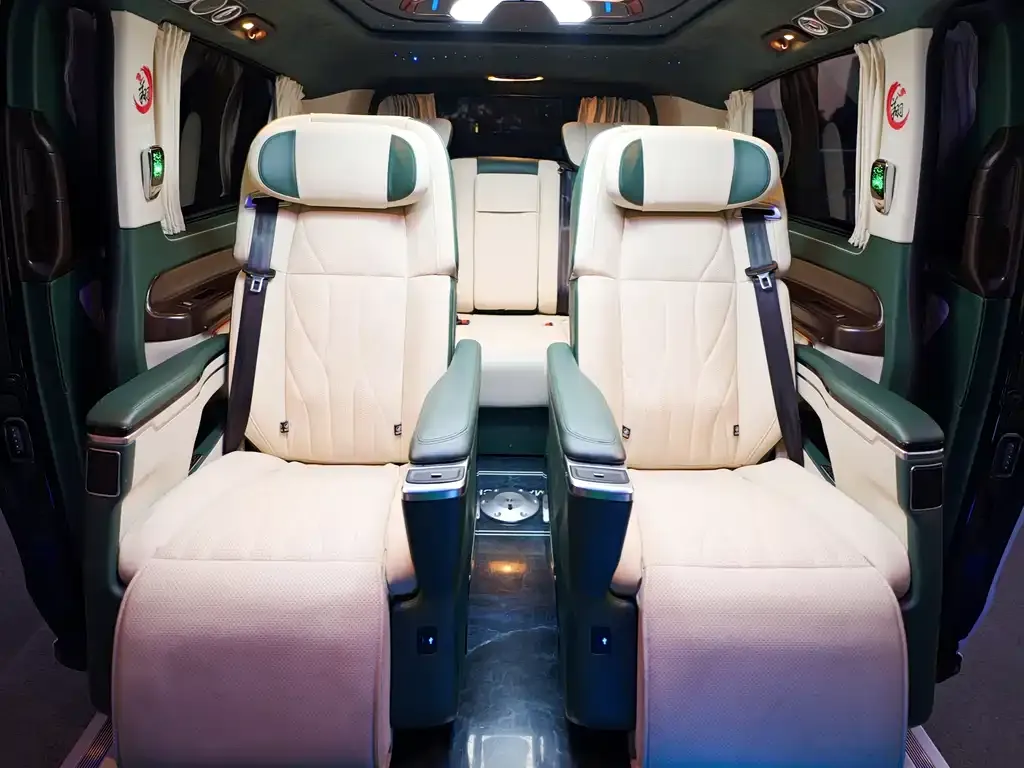 Mercedes-Benz Vito 2022 из CN, фото 6