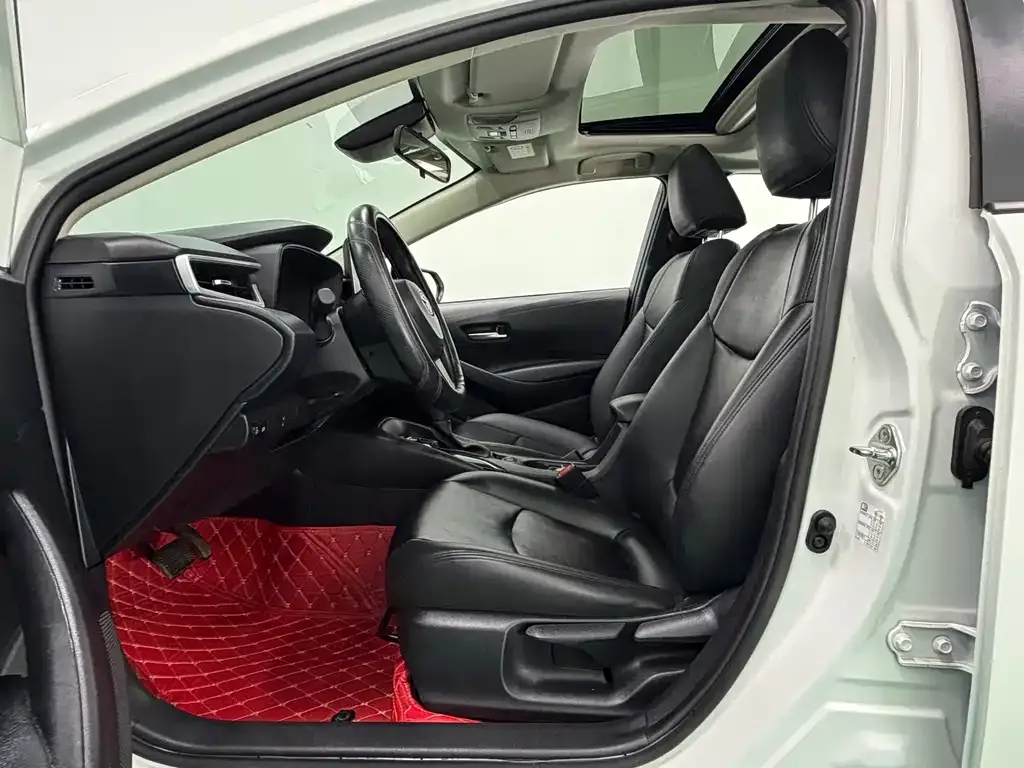 Toyota Corolla 2022 из CN, фото 9