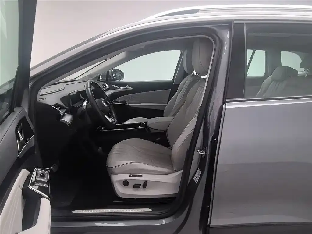Volkswagen ID.6 X 2021 из CN, фото 6
