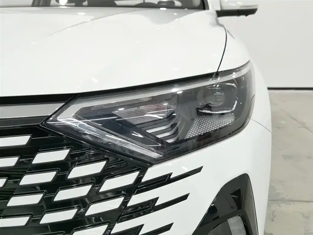 Jetta VS7 2025 из CN, фото 7