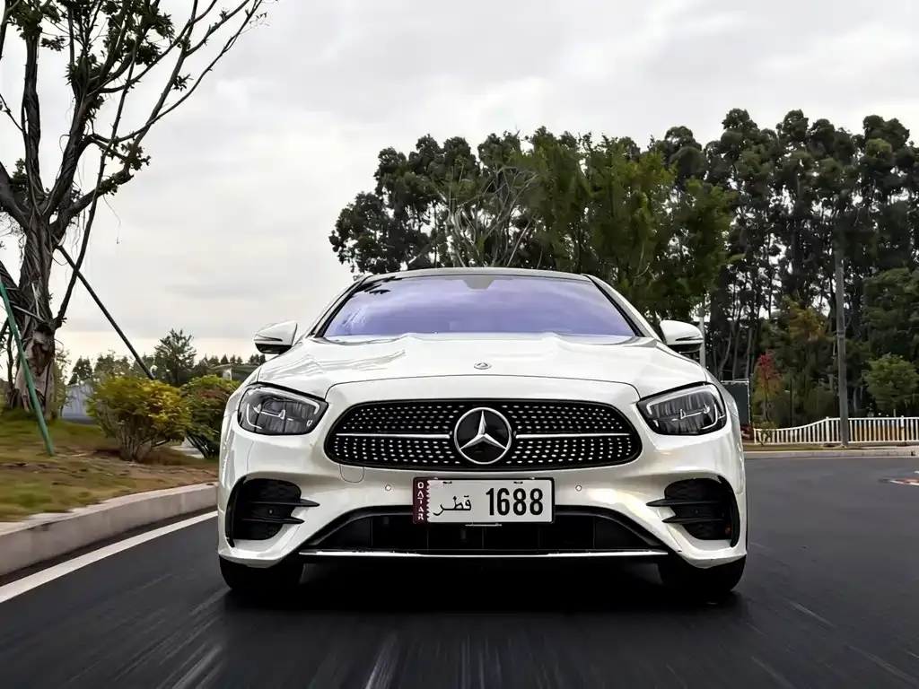 Mercedes-Benz E-Class (Import) — фото 3