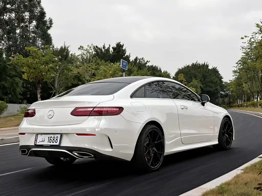 Mercedes-Benz E-Class (Import) — фото 4