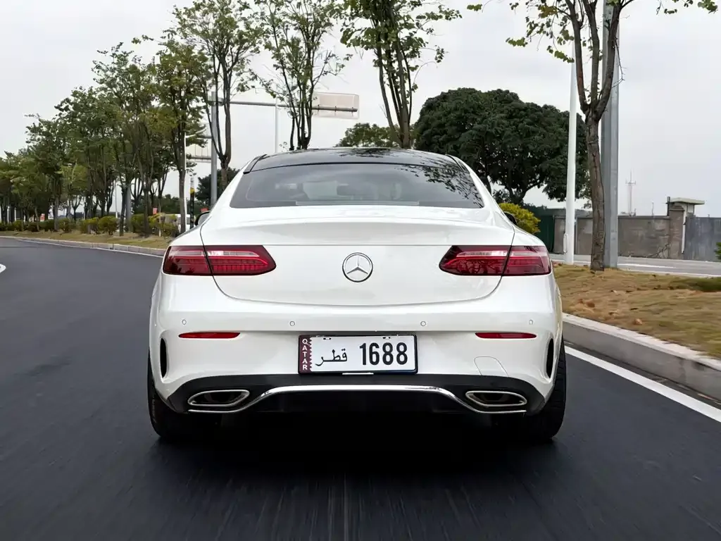 Mercedes-Benz E-Class (Import) — фото 5