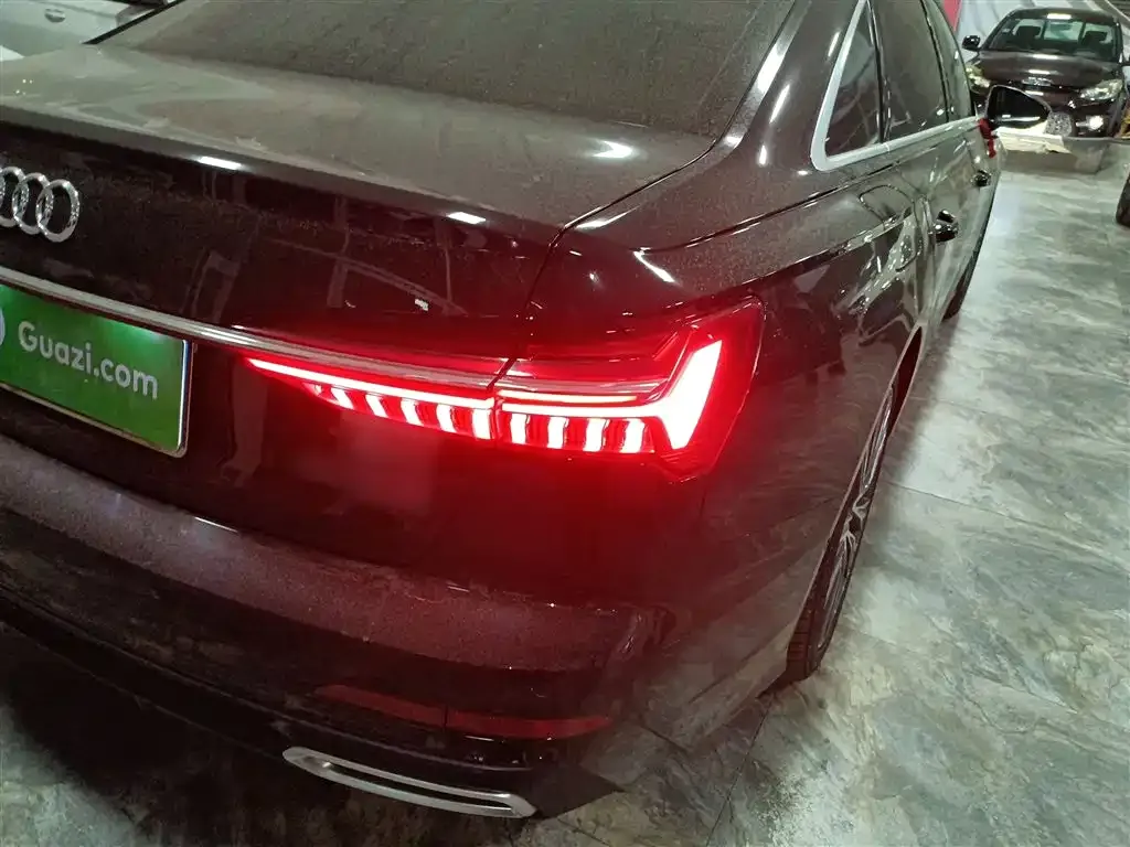 Audi A6L 2022 из CN, фото 8