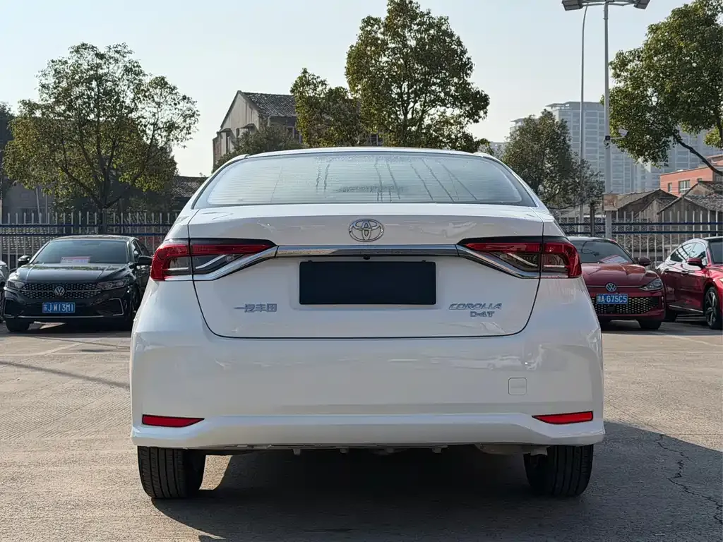 Toyota Corolla 2024 из CN, фото 5