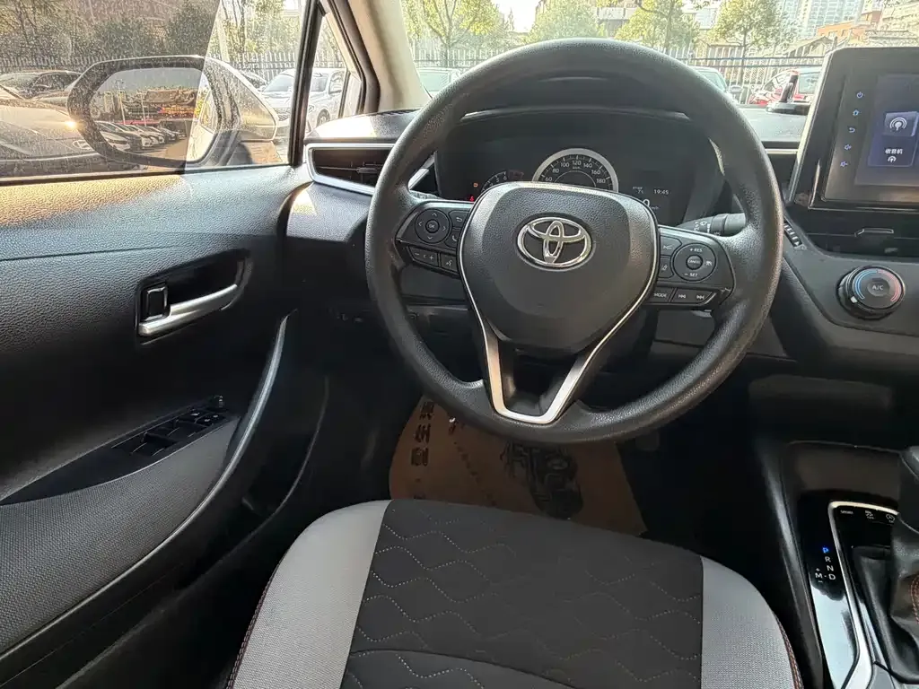 Toyota Corolla 2024 из CN, фото 7