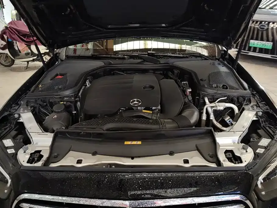 Mercedes-Benz E-Class 2023 из CN, фото 8