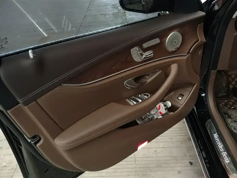 Mercedes-Benz E-Class 2023 из CN, фото 10
